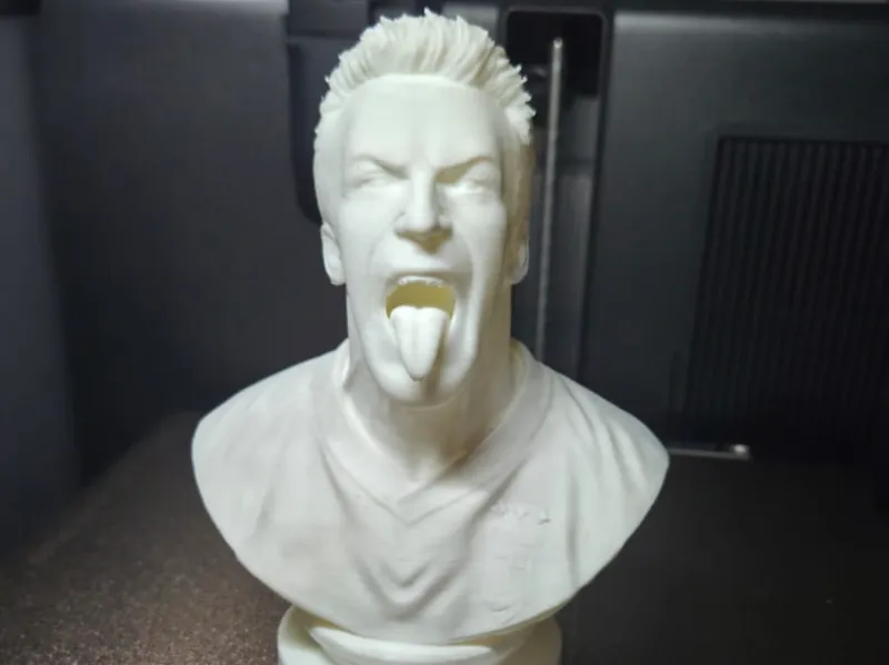 alessandro del piero statua juventus