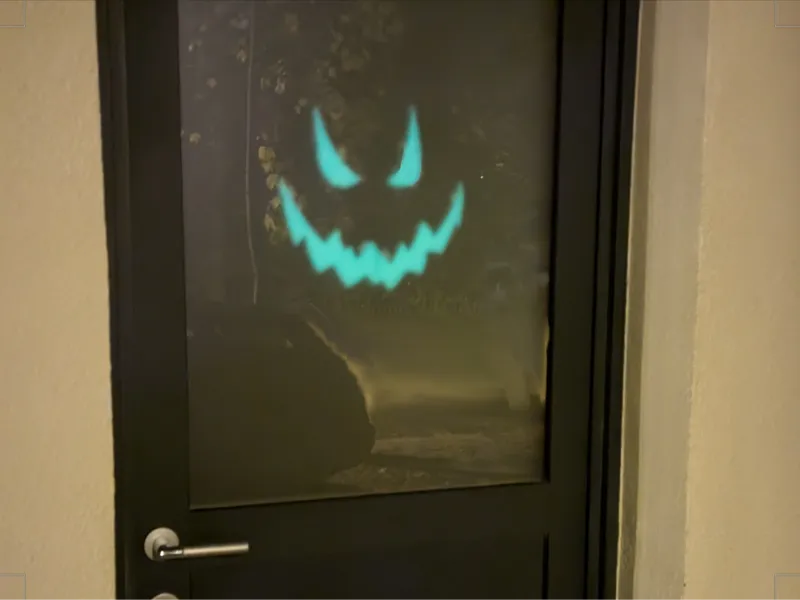 Halloween scary glow-in-the-dark face for window