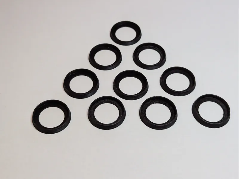 Parametric miniature base expander / adapter