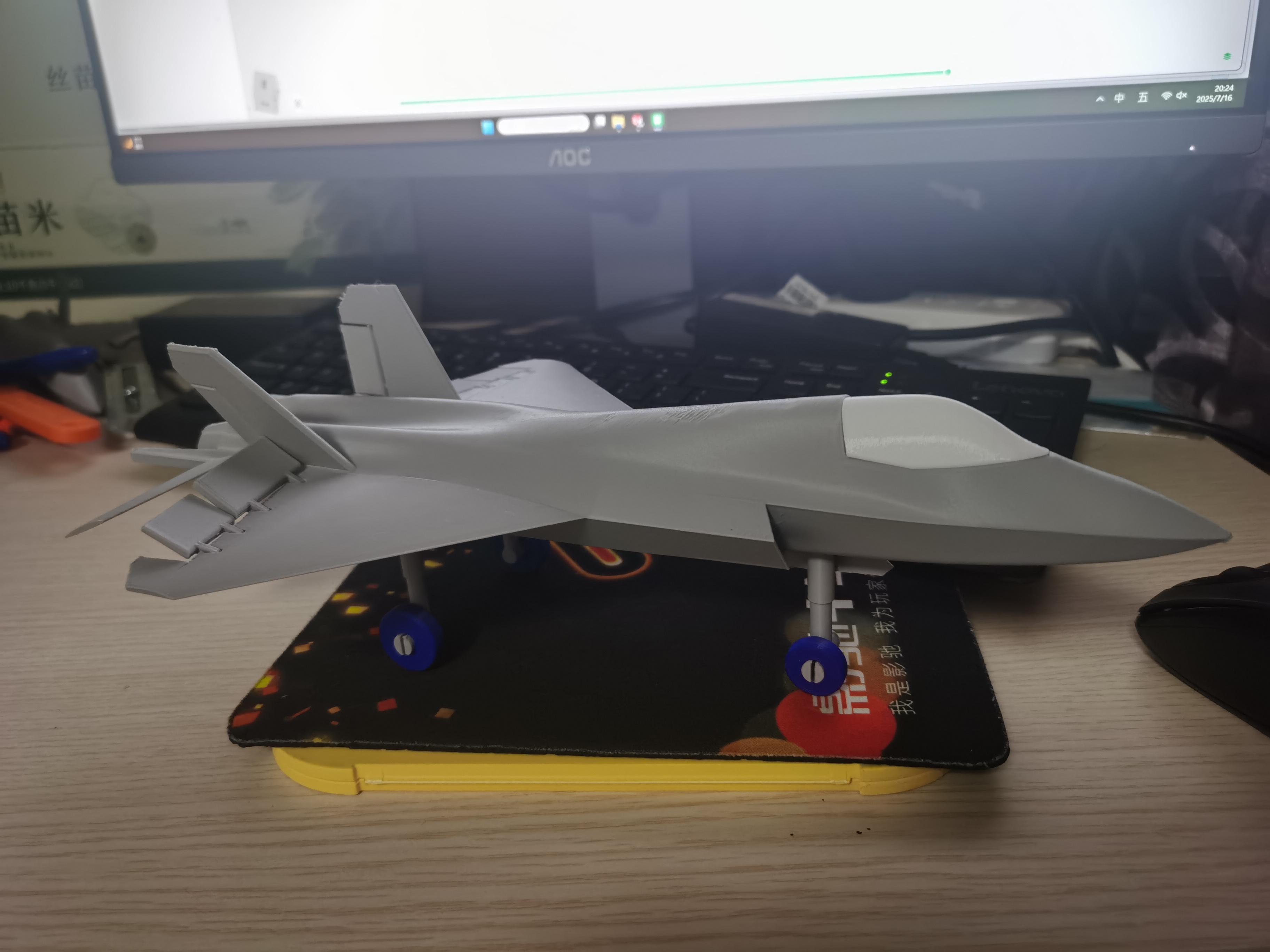 Miniatura 3 do modelo 3D 五代机 舰载机 J35  全动接装版，起落架可折叠，机翼折叠,长约320mm