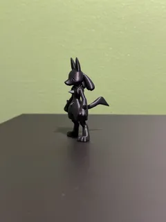 KAWS და Lucario ფიგურა thumbnail 3