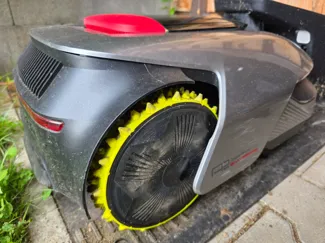 Spike Räder 3 Teilig für den Dreame A2