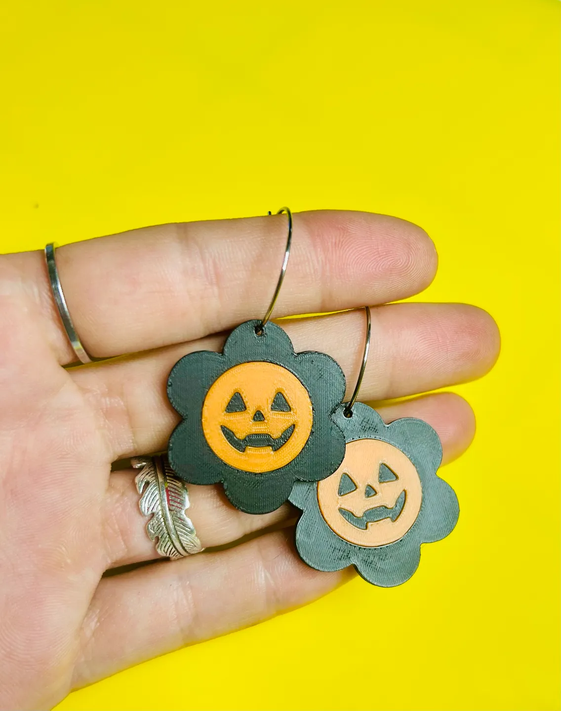 Pendientes flor calabaza view 3