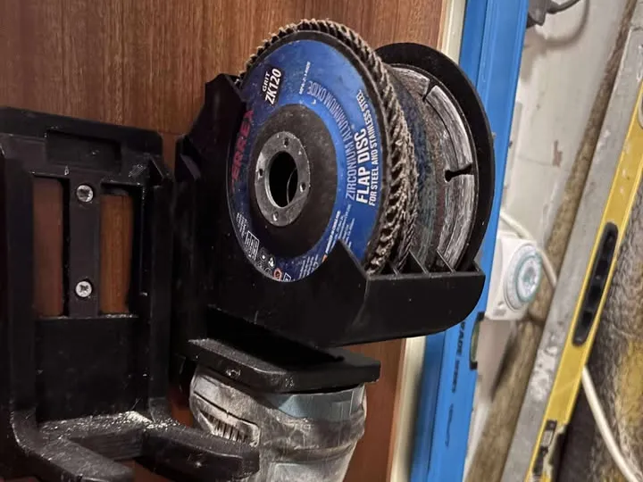 Makita grinder and disc rack