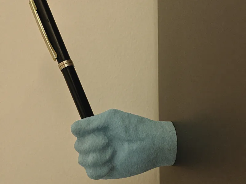 Glowing Icy Hand Fridge Magnet - Pen Holder