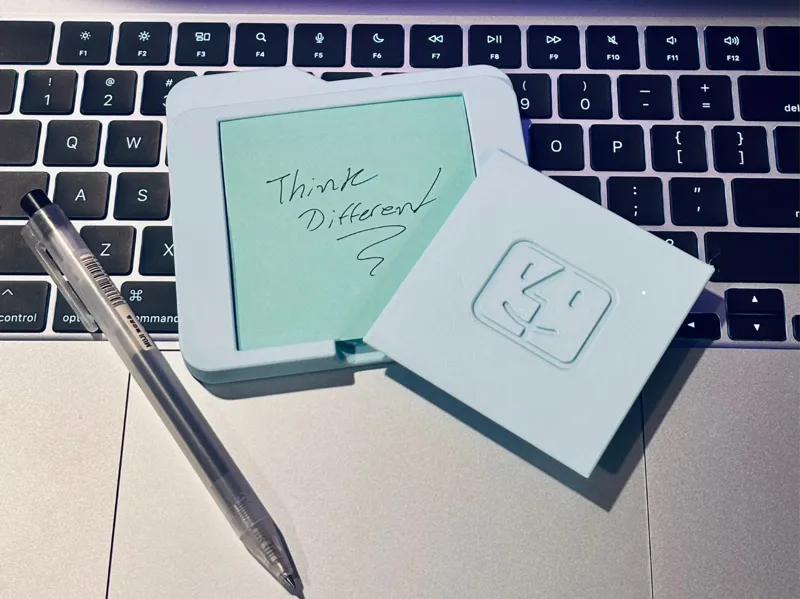 MacOS Folder Post it note holder 