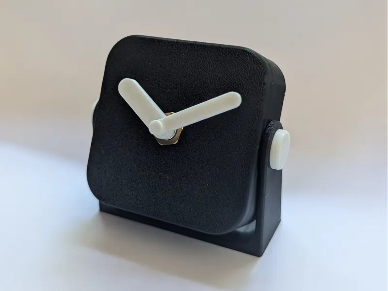 Mini Angled Desk Clock – No Supports, No Hardware