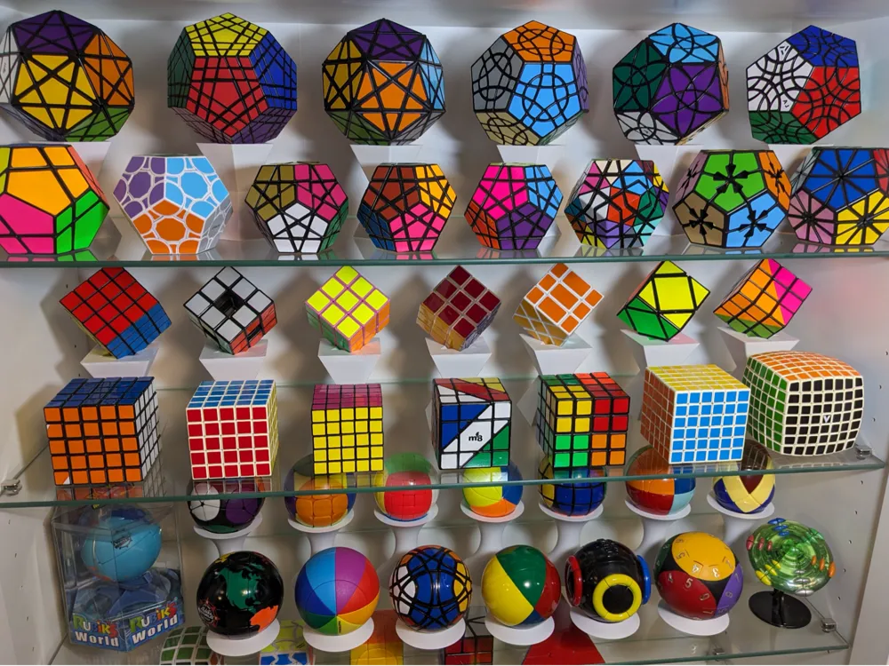 Twisty Puzzle Display Stands - Free 3D Print Model - MakerWorld