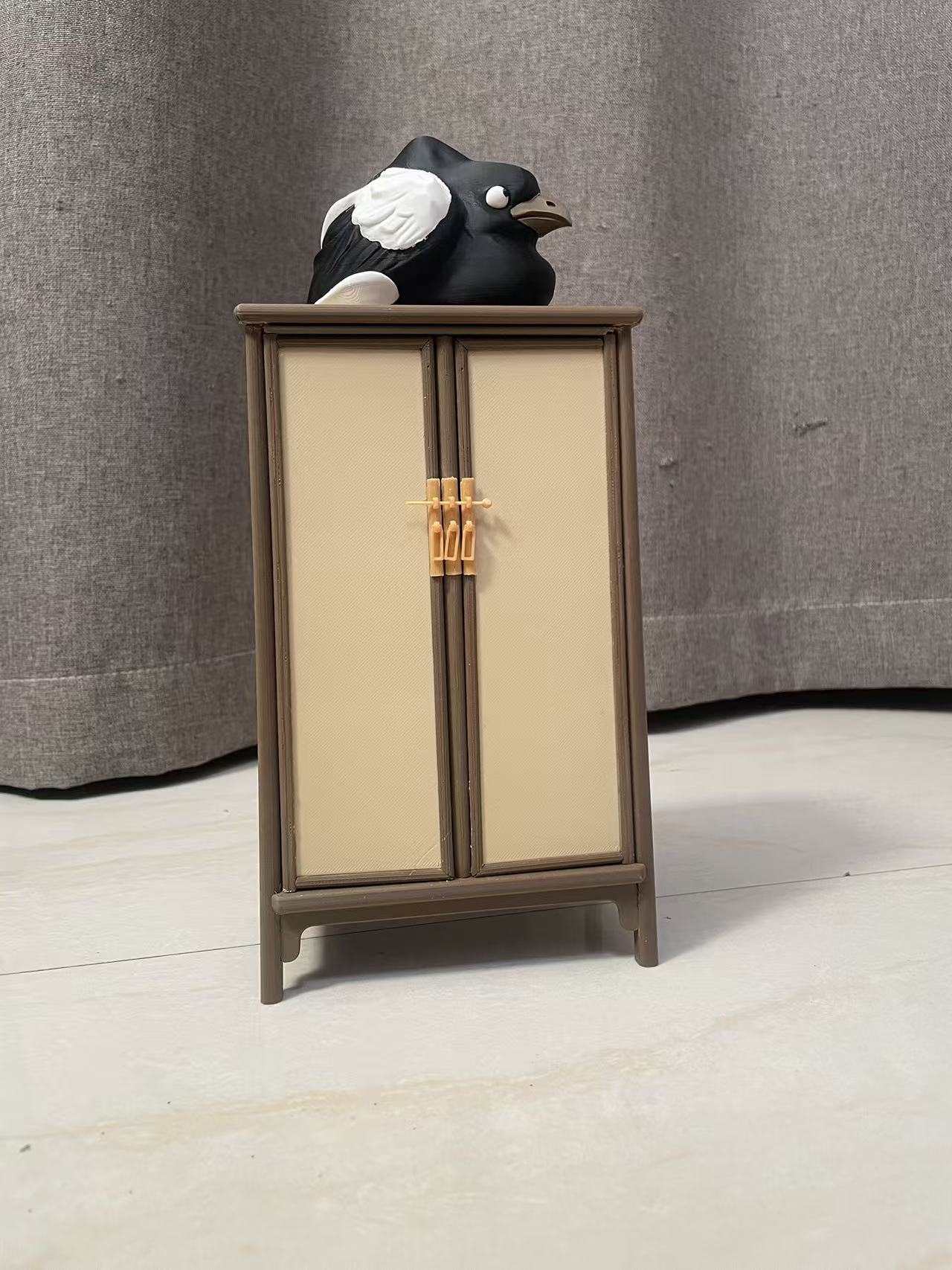 Miniatura 2 do modelo 3D 仿八大山人孤禽风格鸟摆件