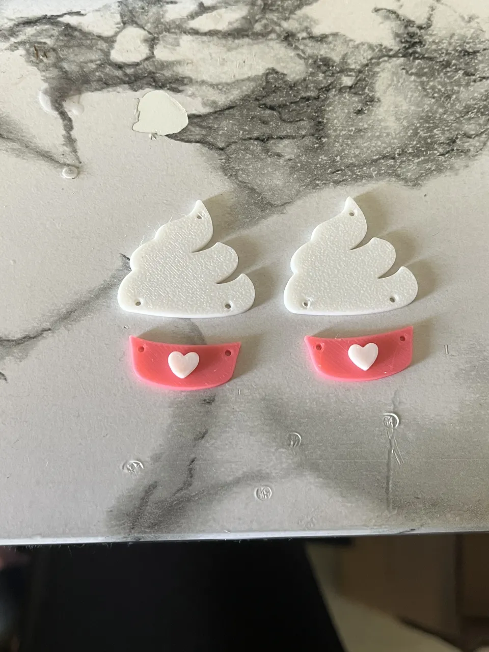 cupcake earrings view 2