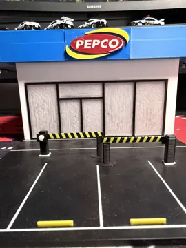 Escenografía en miniatura: Road barriers for 1:64 scale cars /diorama /garage — vista de referencia 5