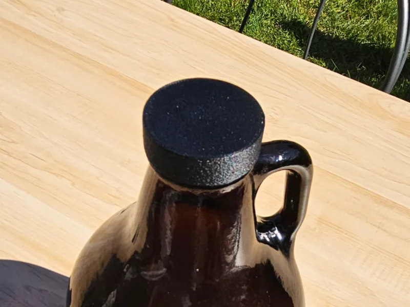 Growler Lid with Texture