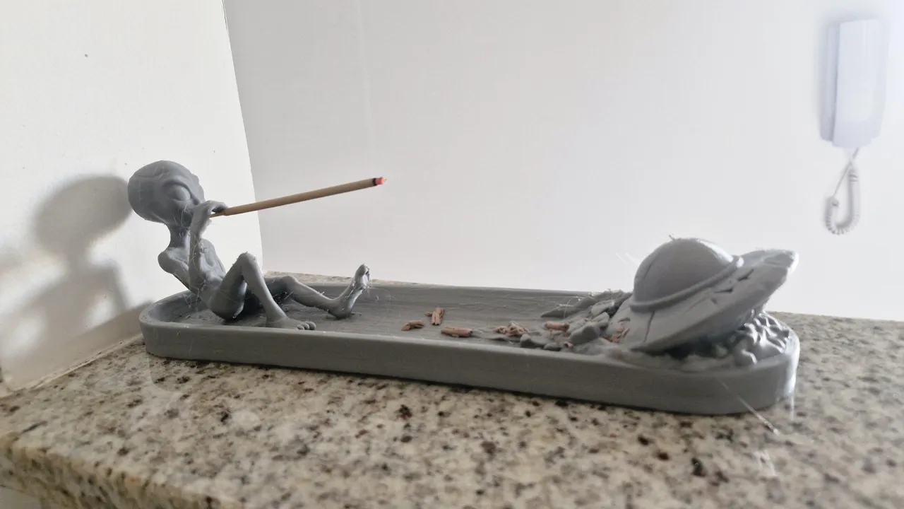 The High Voyager - Incense Holder view 4