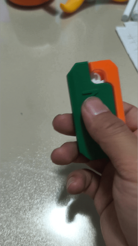 Miniatura 2 do modelo 3D 双面萝卜刀