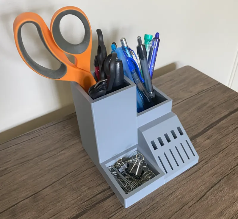 Simple Desktop Organizer