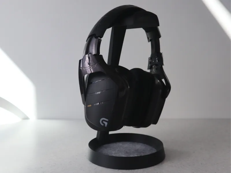 Axion Headphone Stand