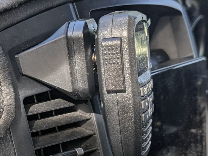Pajero radio mount for eco gear/GME