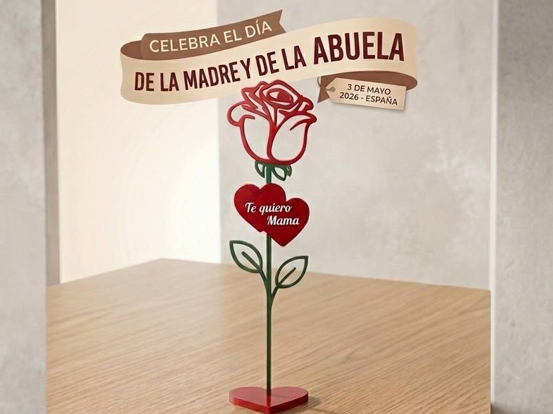 Rosa con corazon y mensaje personalizable a mama 