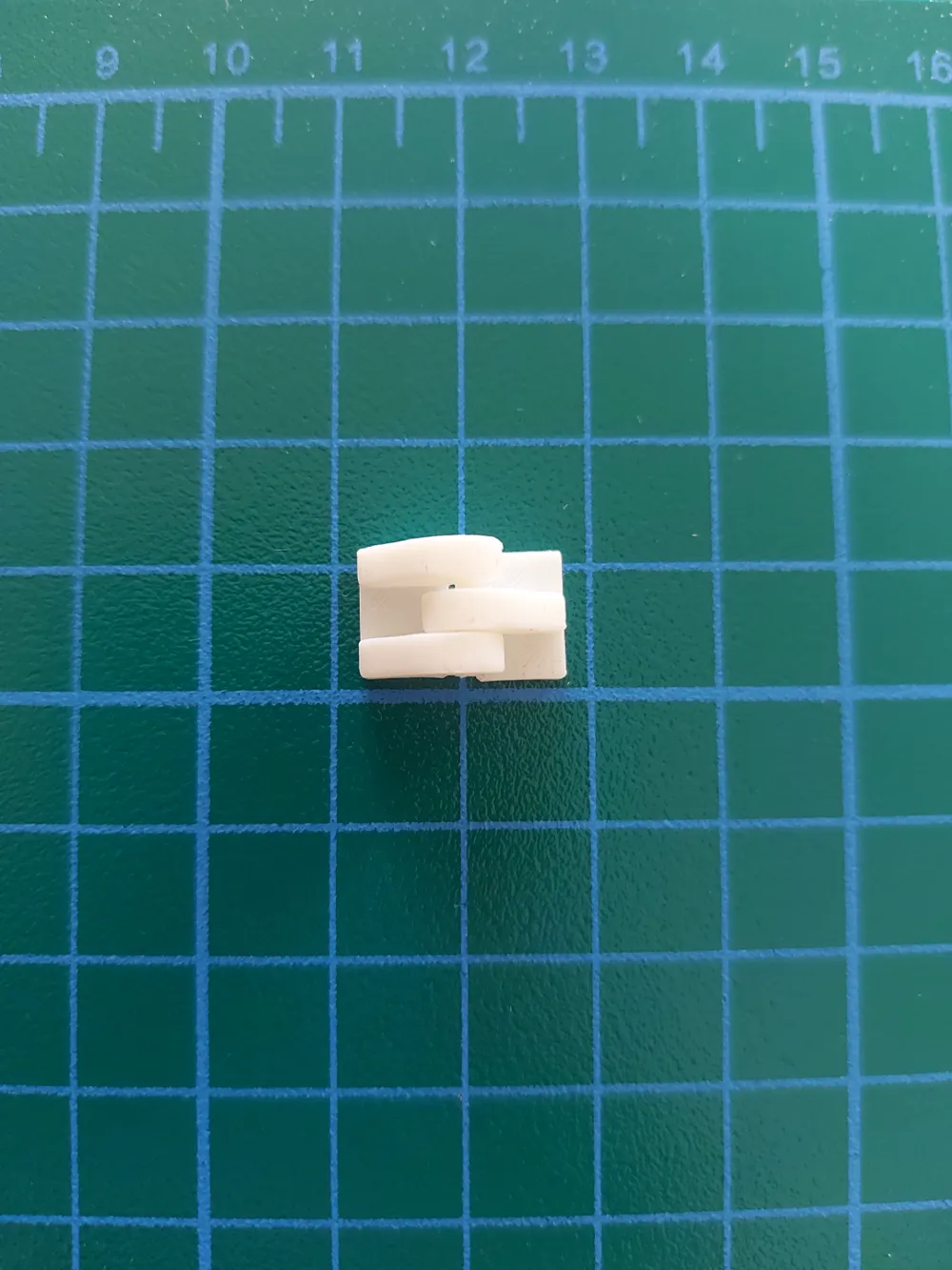 Mini Hinge 10mm x 16mm by DanyMaker MakerWorld