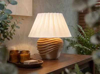 DuneFlow Lamp – Organic Ripple LED Table Lamp