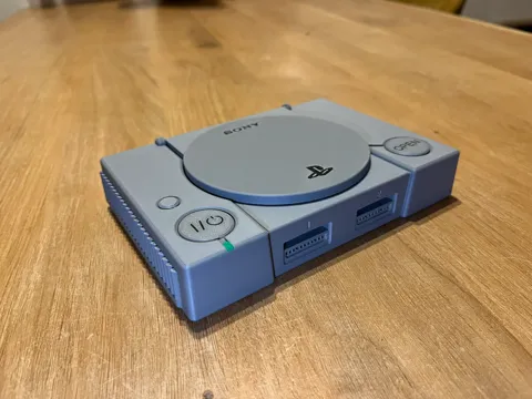 Playstation 1 Console + 12 Game Coasters view 3