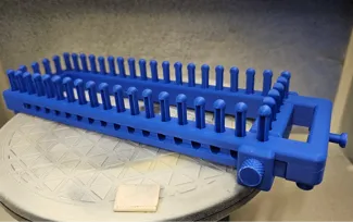Adjustable Knitting Loom