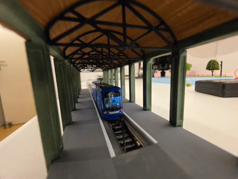 N scale station