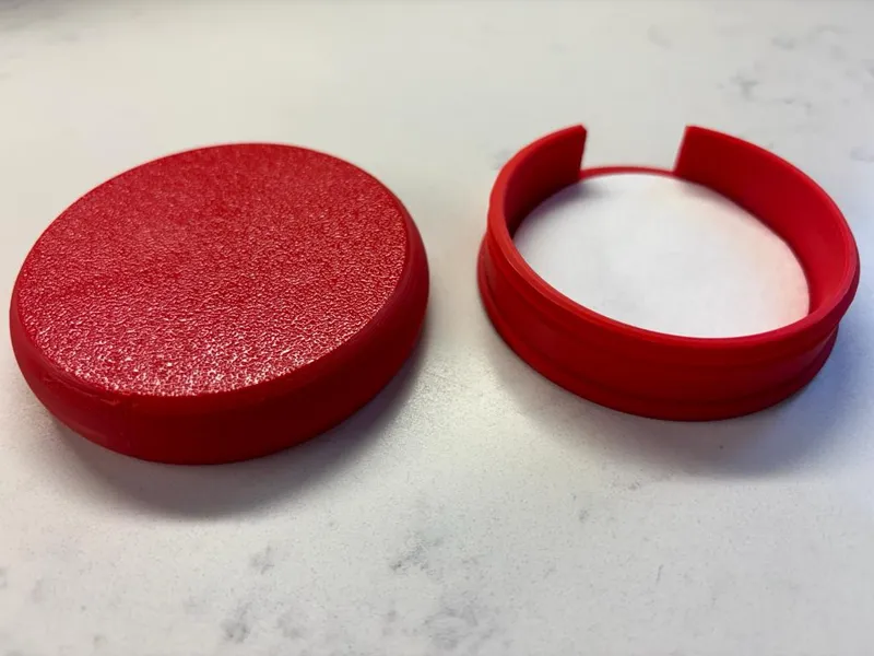 Aeropress filter container