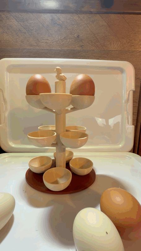 Space saving Tree style Egg holder