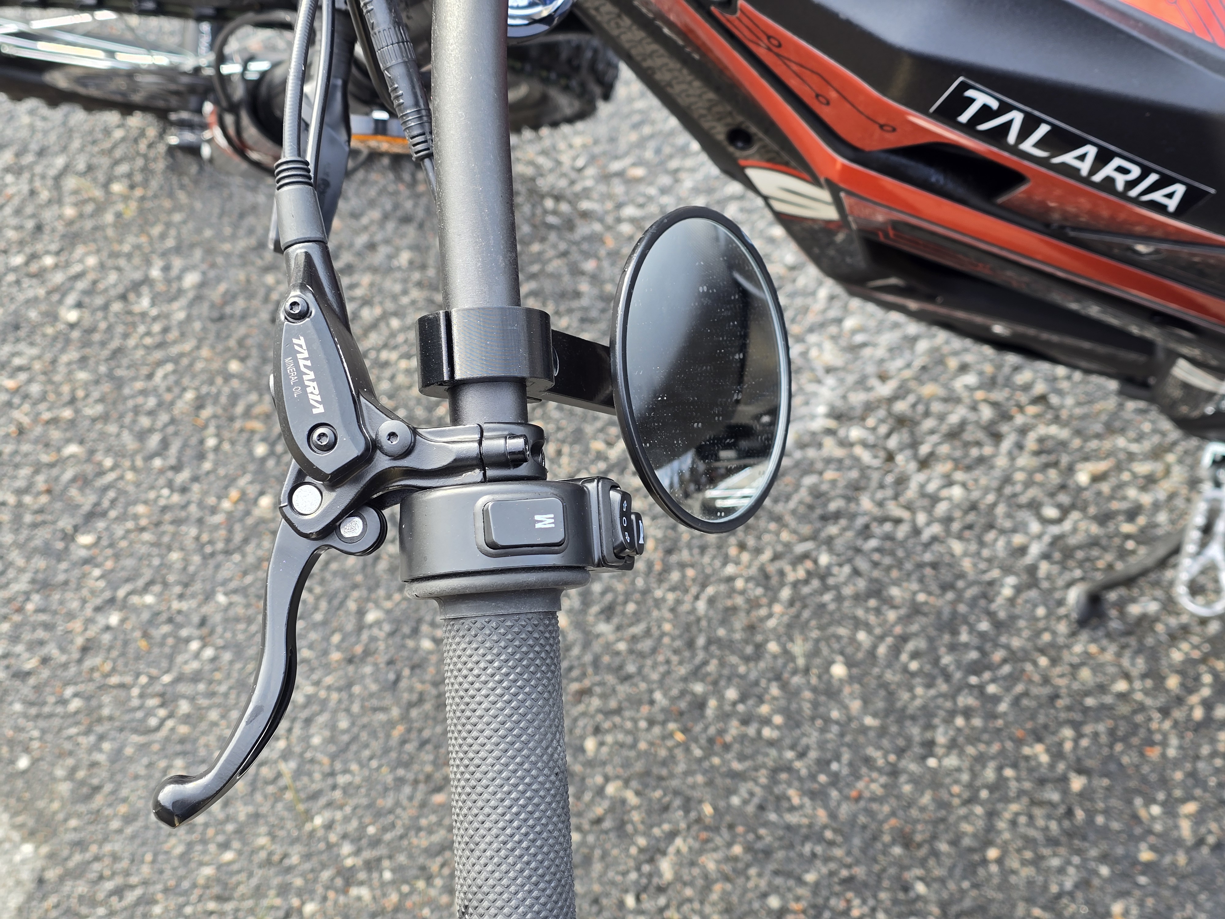 Miniatura 1 do modelo 3D Talaria Original Mirror Relocation Mount