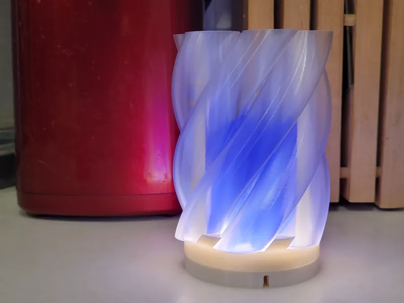 Spiral Lamp 2