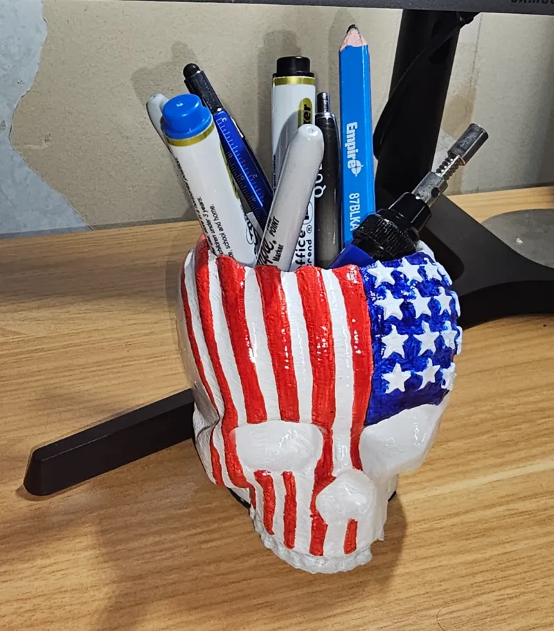 Route 66 Skull pen holder