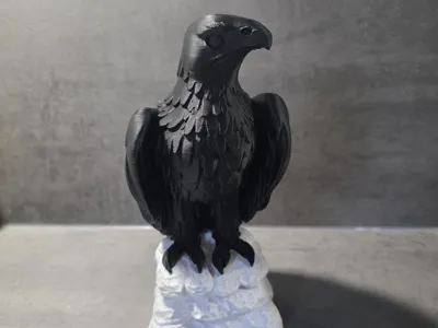 Majestic Eagle Statue – Multicolor Edition