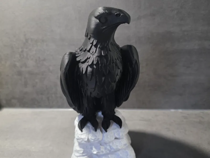 Majestic Eagle Statue – Multicolor Edition