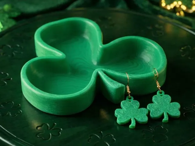 Lucky Shamrock Trinket Tray & Clover Earrings