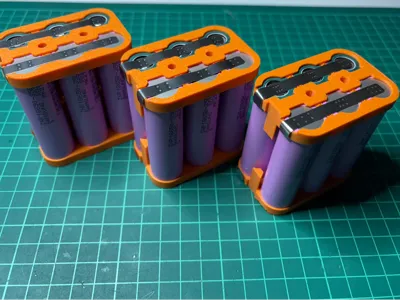Battery Holder 2x3 18650 Subotica