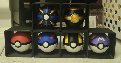 Square pokeball holder 