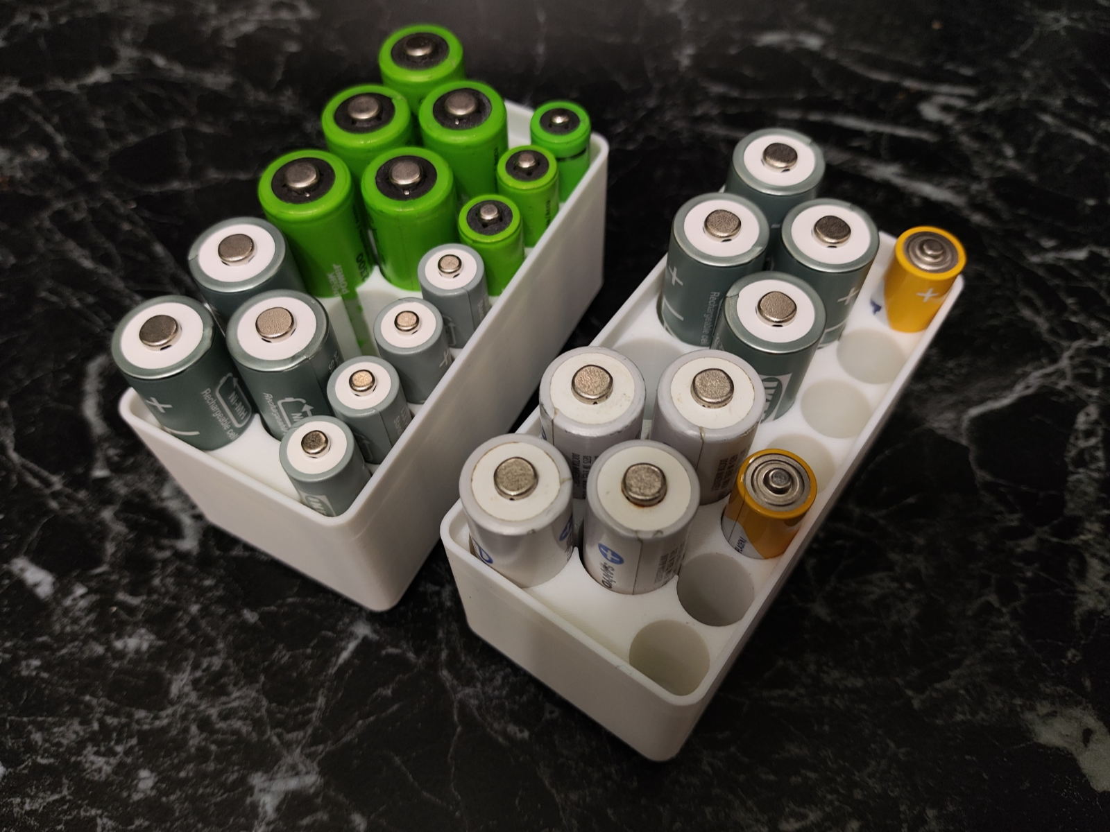 Gridfinity 1x2 6u AA and AAA battery holder