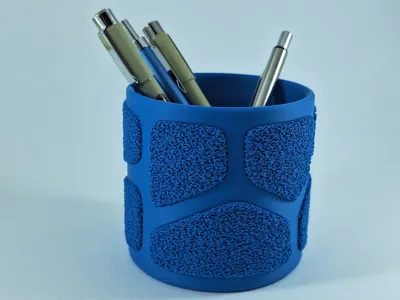 Multi-texture pen holder