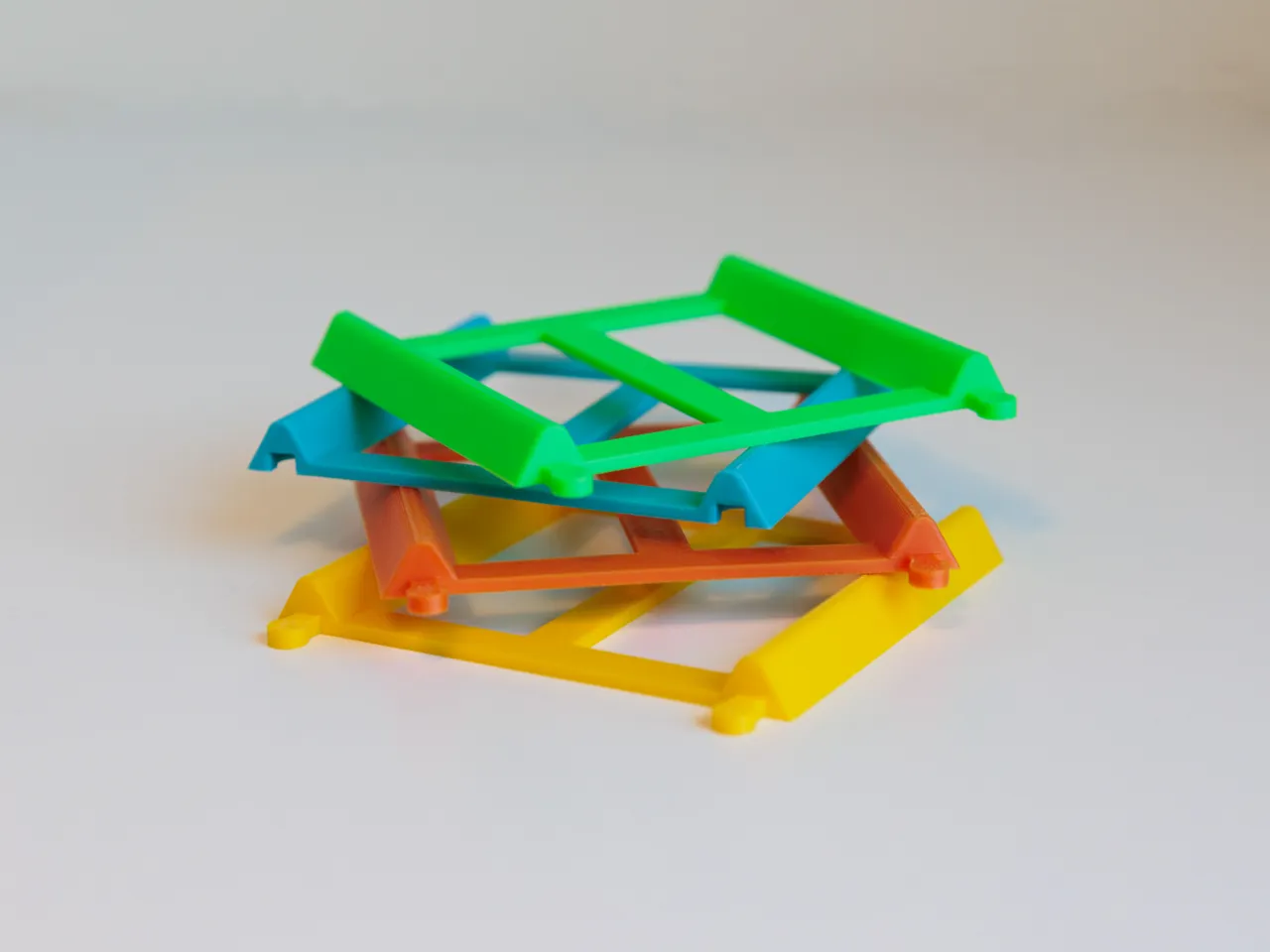 Modular Spool Stand, Only 8 Grams Each view 3