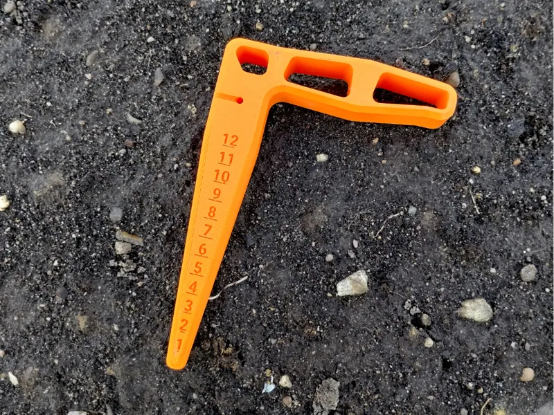 Seed planter tool, seed dibbler tool, seed sowing