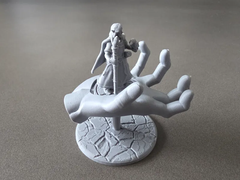 Bigby’s Hand – Flying Mount & Tabletop Version