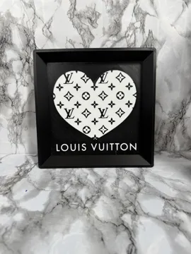 Bandeja organizadora: Louis Vuitton Catch All Tray | Home | Decor — vista de referencia 3