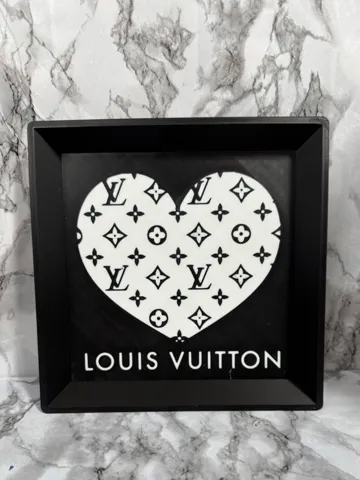 Bandeja organizadora: Louis Vuitton Catch All Tray | Home | Decor — vista de referencia 2