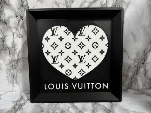 Bandeja organizadora: Louis Vuitton Catch All Tray | Home | Decor — referencia de MakerWorld