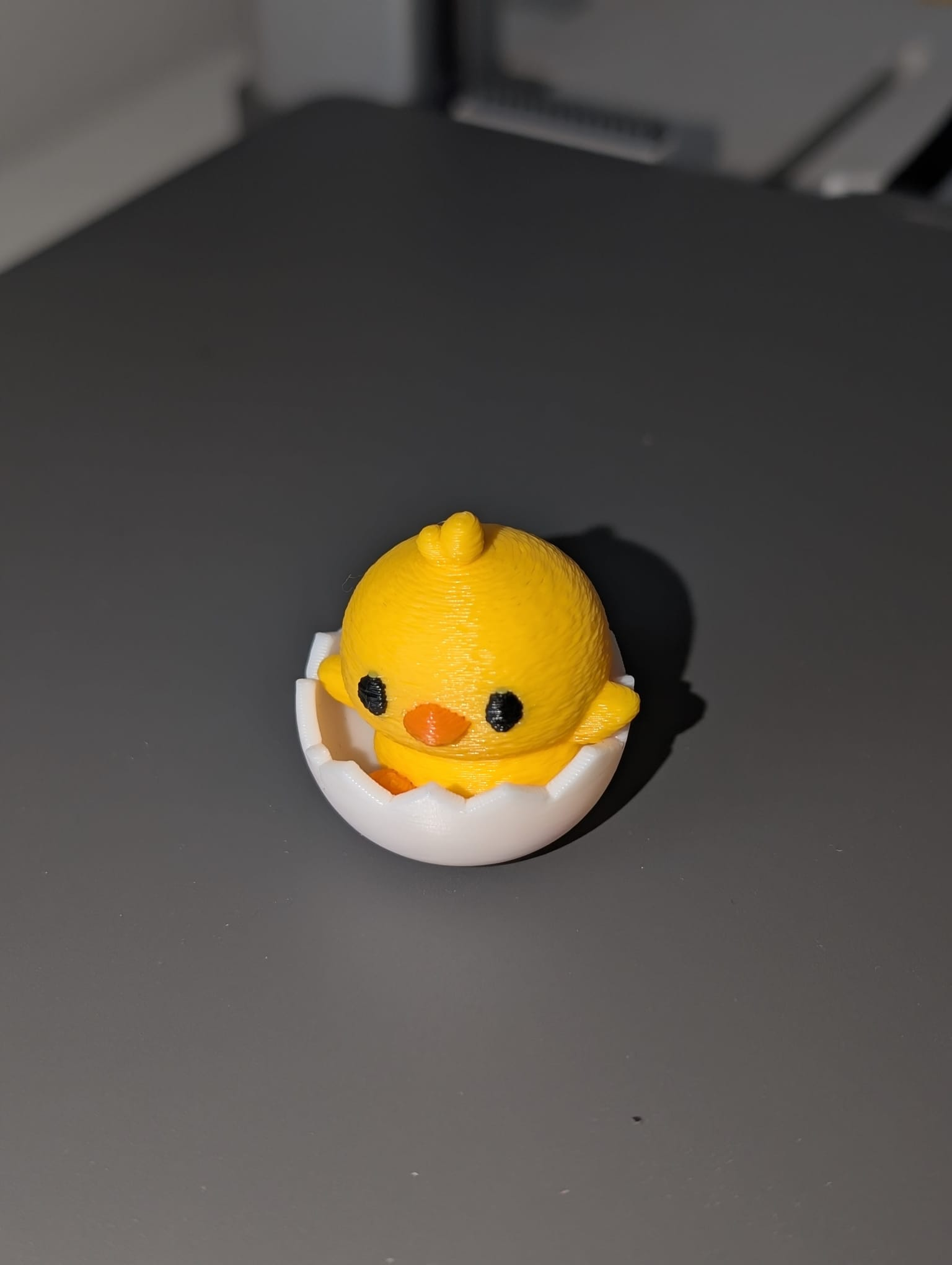 Miniatura 2 do modelo 3D Cute Mini Hatching Chick