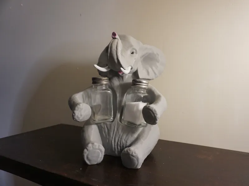 Elephant Salt & Pepper Shaker Holder