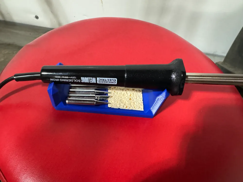 Universal soldering iron stand support free by barbasnoo makerworld