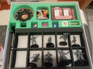 Takkure Insert and organizer