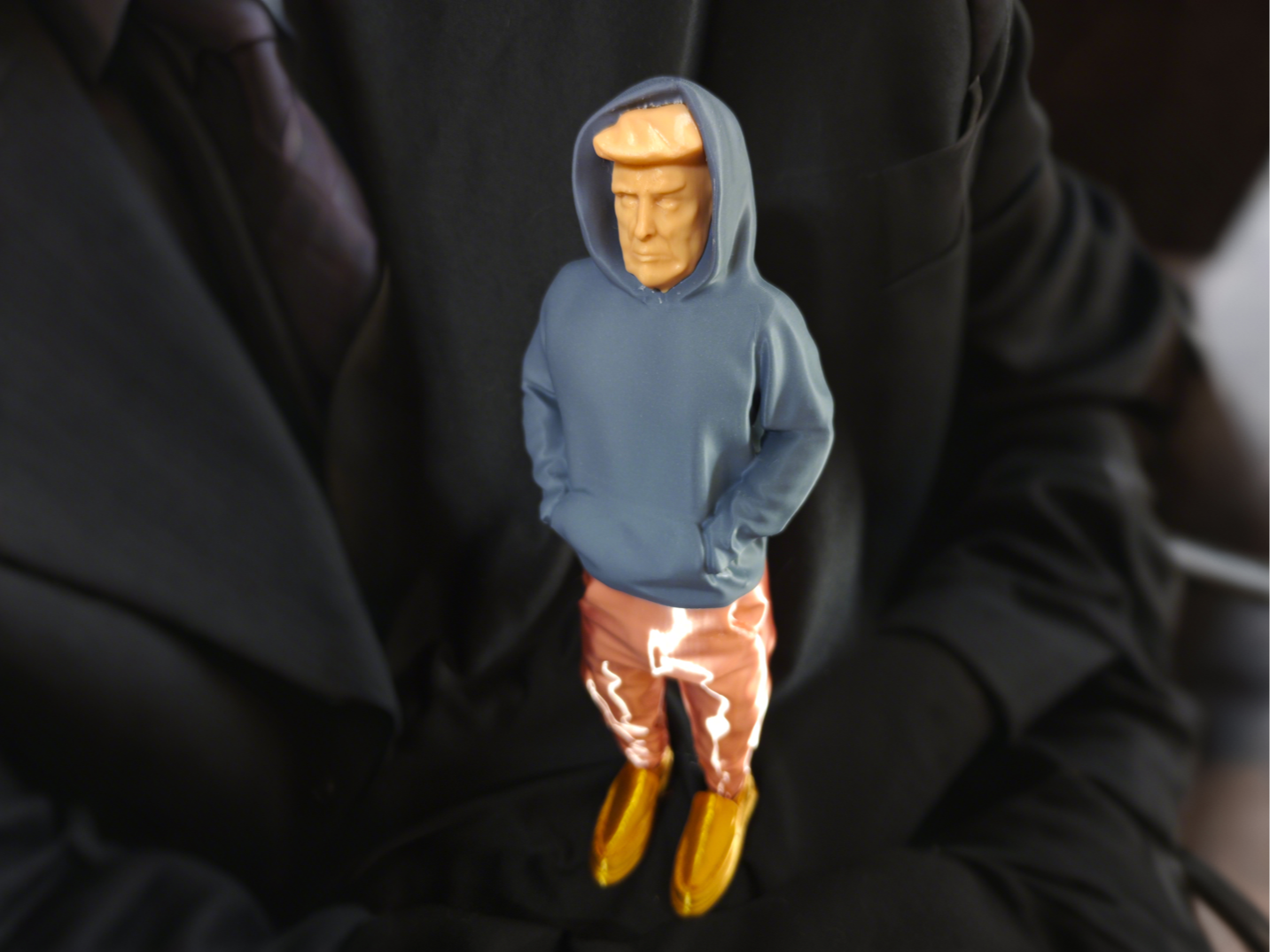 URBAN STYLE Trump figurine (multicolor parts